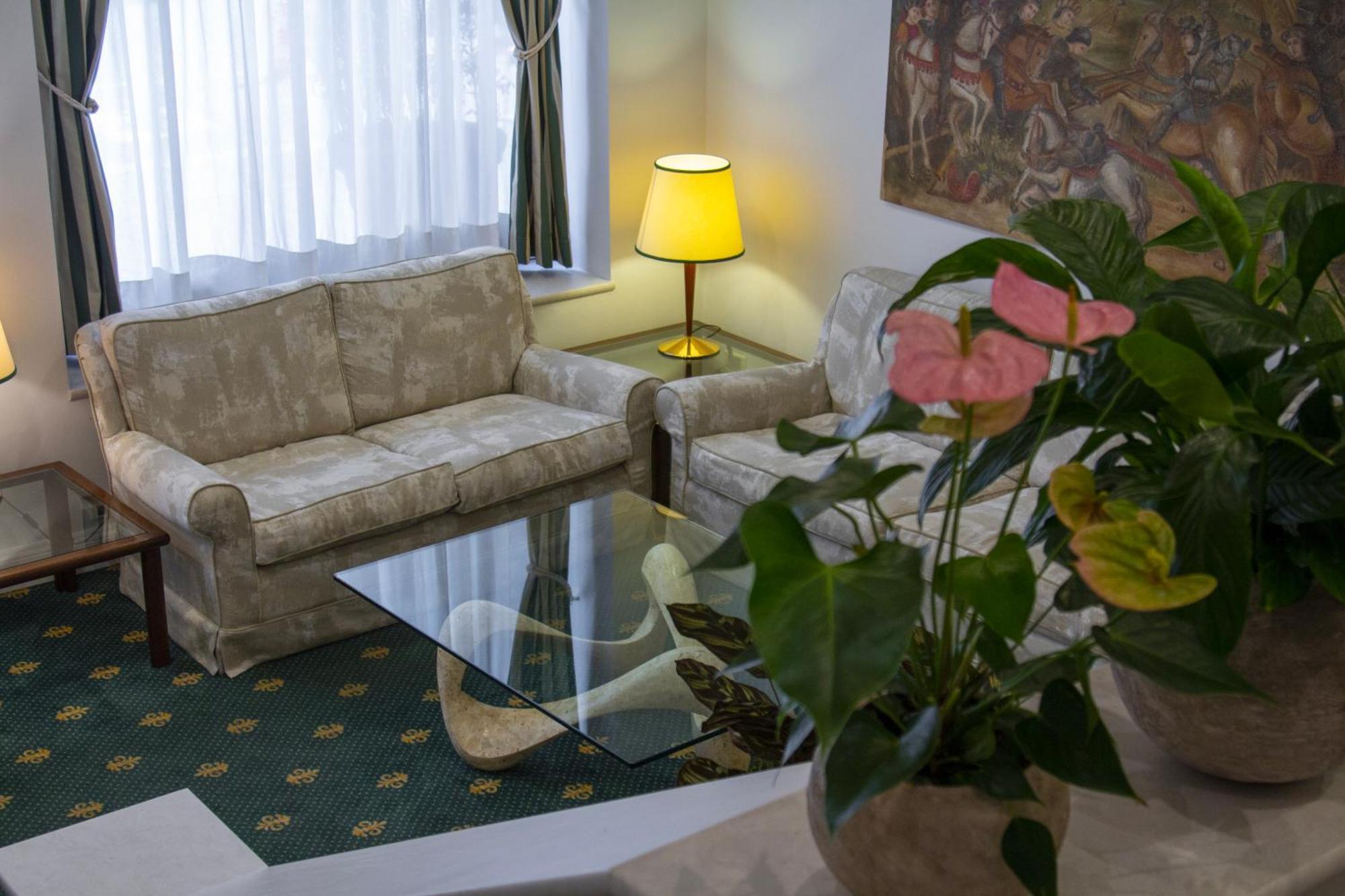Hotel Flora Milano Eksteriør bilde